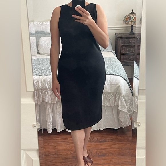 Gap Black Midi Dress sleeveless Crew Neck Knit Stretchy Size XS Fits Like M - Picture 14 of 14